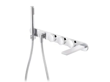 TUNE - Contemporary style wall-mounted metal bathtub set with hand shower by RVB