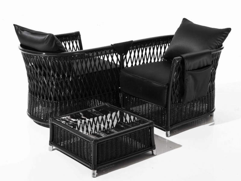 VEGA - Garden woven wicker easy chair with armrests by Samuele Mazza Outdoor