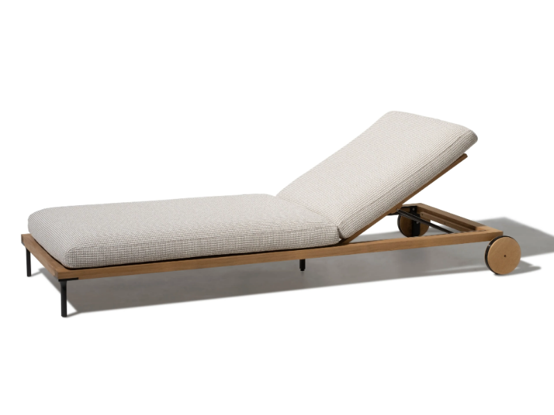 CLEOSOFT-WOOD - Teak sun lounger with castors by Talenti