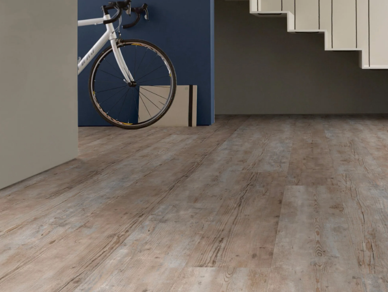 D18 PINE LAGOS - LVT flooring with wood effect by Ter Hürne