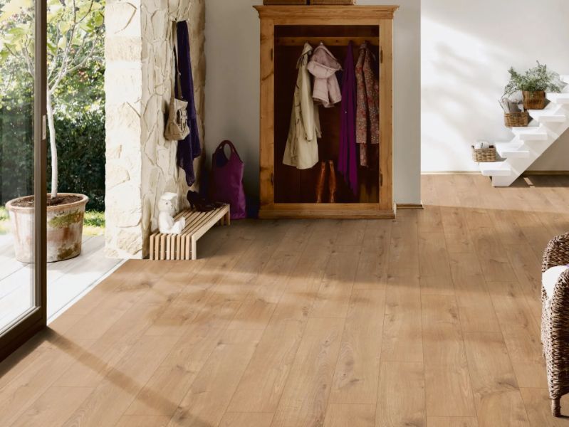 F06 OAK GOLD BROWN - Laminate flooring with wood effect by Ter Hürne