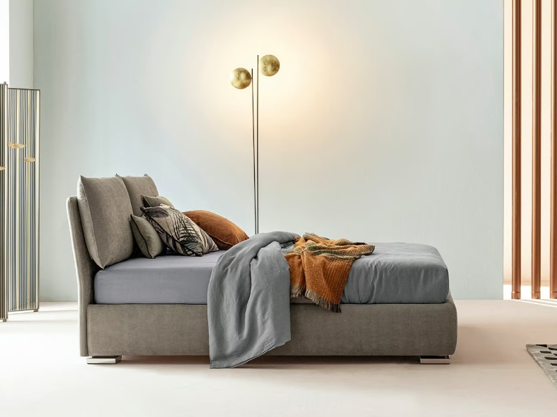 SOUL - Single or double bed with upholstered headboard by Twils