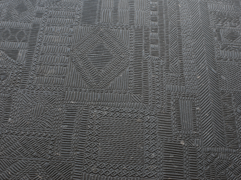 TAPIS NOIR - Natural stone wall/floor tiles by TWS