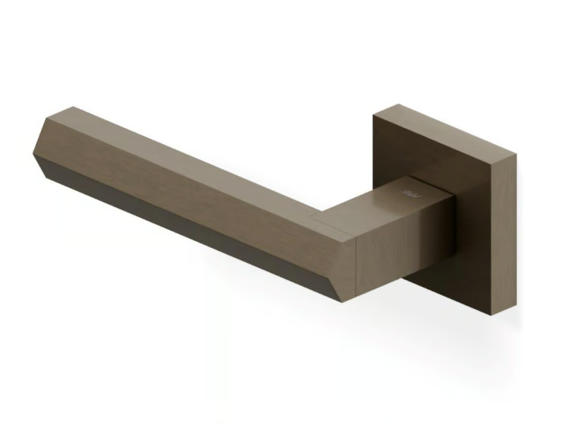 H1040 SIBERIA - Brass door handle on rose by Valli