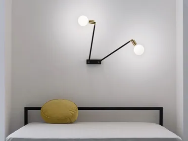 TIPERDUE - LED adjustable steel wall lamp by Vesoi