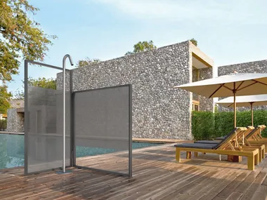 UNICA - Aluminium outdoor shower by VISMARAVETRO