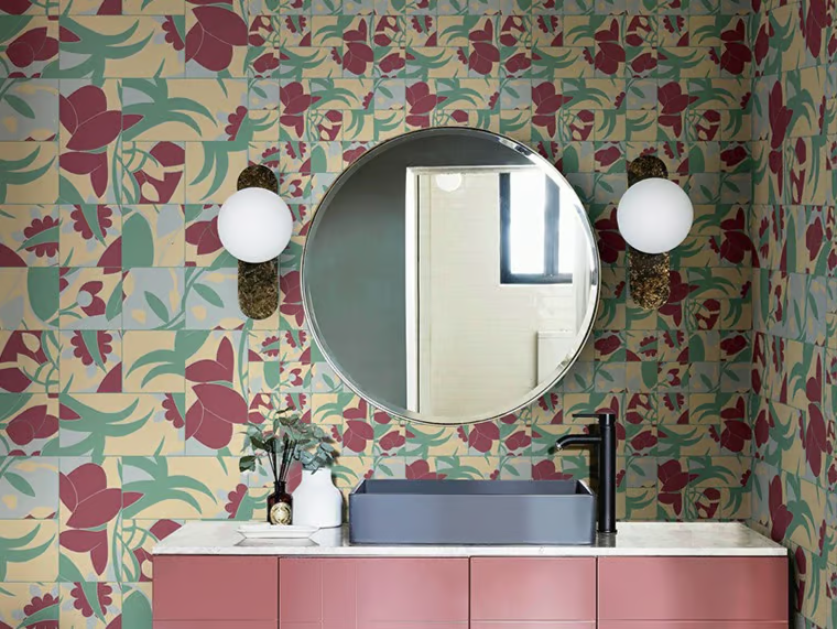 MULTIPLE FLOWERS - Glass-fibre bathroom wallpaper by Wall&decò