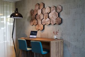 Honey Print Mini - Wallcovering by AM Acoustics