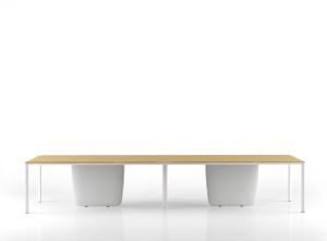 Landscape meeting - Table by Alias