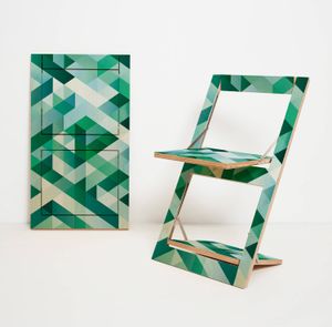 Fläpps Folding Chair - Criss Cross Green (on birch) - Chair by Ambivalenz