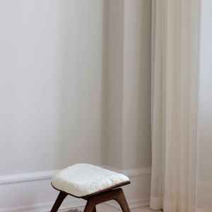 The Reader | ottoman - Pouf by Umage