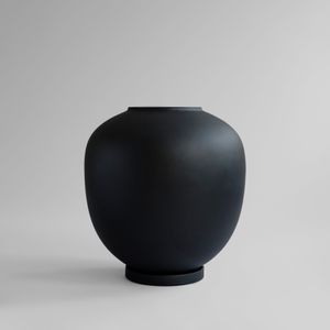 Sunao Vase, Hexa - Black - Styling by 101 copenhagen