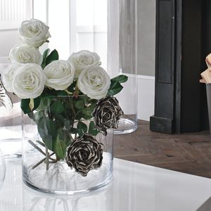 Illusion rose Collection - Styling by Adriani e Rossi edizioni