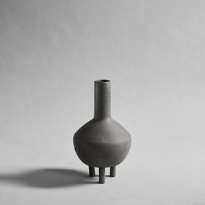 Duck Vase, Fat - Dark Grey - Styling by 101 copenhagen