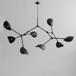 Stingray Chandelier, Grande - Burned Black (5m) - Ceiling lamp by 101 copenhagen