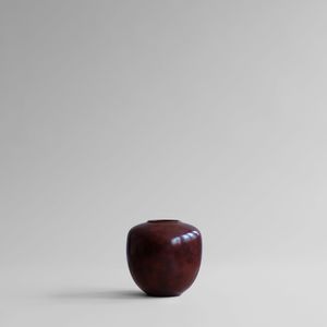 Sunao Vase, Mini - Maroon - Styling by 101 copenhagen