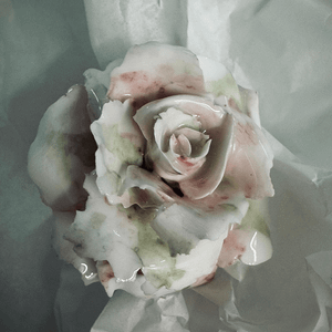 Rose 4 – Large - Accessories by 1882 Ltd