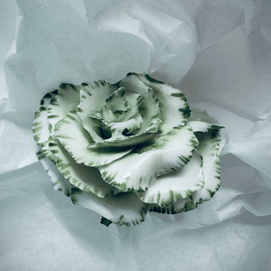 Rose 6 – Large - Accessories by 1882 Ltd