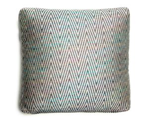 CUSHION RADIANT BLUE BLOSSOM 50×50 - Styling by Aldeco
