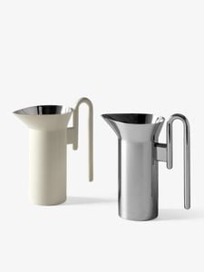 Momento Jug JH38 - Styling by &tradition
