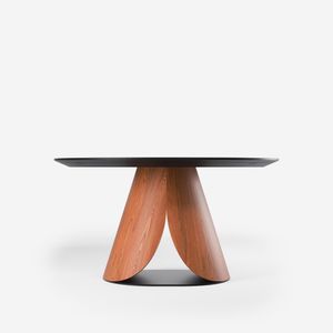 KAPPA table / black finish T167 - Table by Anesis