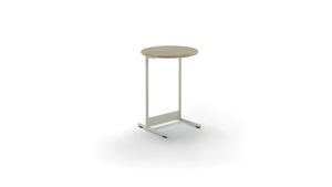 Round, square small tables, accessories and complements - Coffee table by Arflex