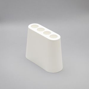Aki - Chair by B-Line