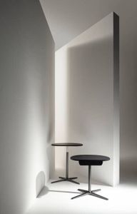 Sir Vito - Coffee table by B&B Italia