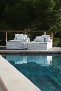 Chaise Longue Outdoor Liberty Casbah / Fabriqué en France - Sofa by Bérengère Leroy