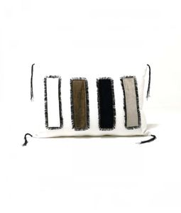 Coussin Retour de Madagascar Quatuor - Accessories by Bérengère Leroy