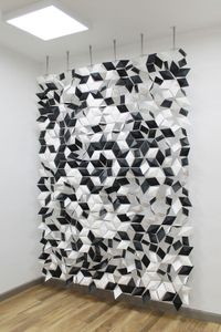 Facet hanging room divider 204 x 265cm White and Graphite - Screens by Bloomming