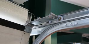 Scorrimento SDB per Portoni Sezionali Residenziali e Porte Garage - Door by Breda