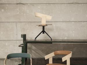 BuzziFloat, a minimal chair to maximize space - Screens by BuzziSpace
