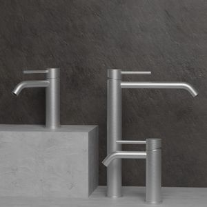 NAVIS 99002-316 - Stainless steel handshower - Shower by Carimali