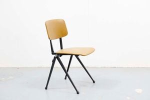Chaise vintage Galvanitas S17 Olive et Noir - Chair by Cartel de Belleville