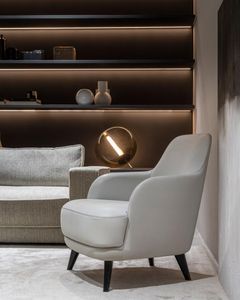 Liz - Armchair by Casamilano