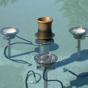 Appoggio a pavimento per fari - Floor by CASCADE