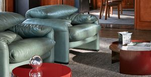 Maralunga - Armchair by Cassina