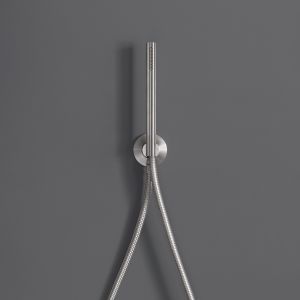 HAND SHOWERS AND BRACKETS FRE17 - Shower by Ceadesign