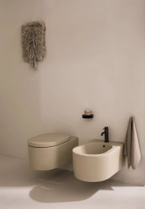 Otis wall-hung bidet - Toilet seat by Ceramica Cielo
