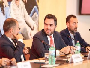 Sostenibilità,Tanteri (Snam): "Impatto positivo sulla natura al 2027 e impegno Scope 3" - Civita - Shower by Civita Cromo srl