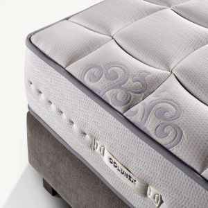 Cannes Mattress - Table by Colunex