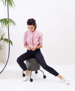 Drop chair - Chair by Cor