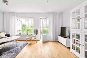 Varnished Oak Nobless solid oak flooring - Wood flooring by Décoplus Parquets