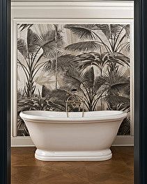 Aurora Bathtub - Tap by Devon&Devon
