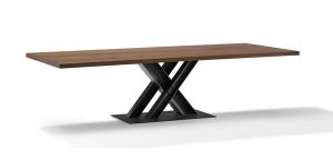 Victor - Table by Draenert