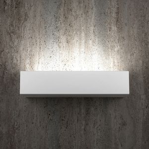 Brick - Wall lamp by Essenzialed