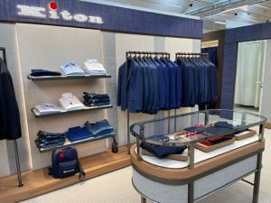 Kiton - Accessories by Essequattro spa