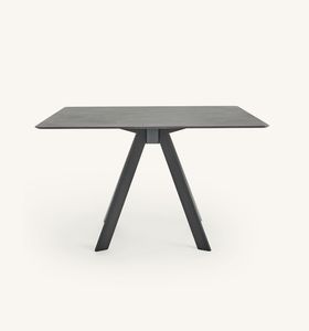 Atrivm outdoor square dining table - Table by EXPORMIM