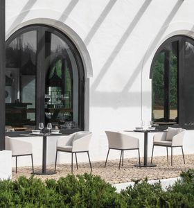 Flamingo outdoor dining table | Outdoor Furniture - Table by EXPORMIM